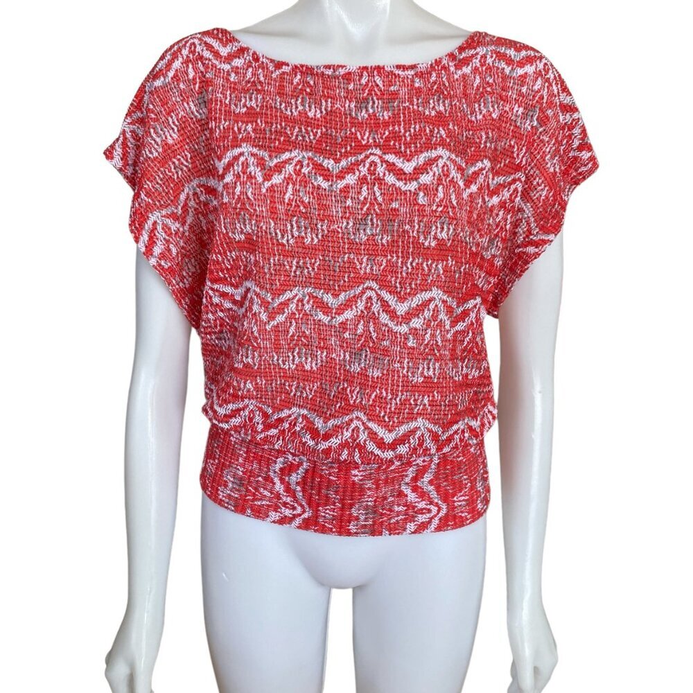 Sharagano PM stretchy short sleeve crimson top rounded neckline summer